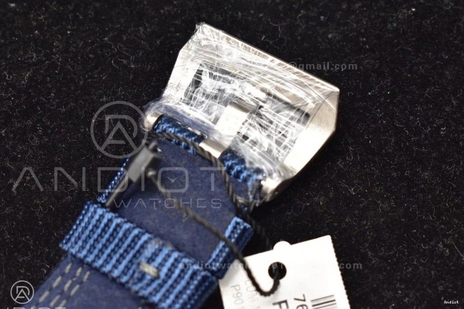 P NY Submersible 997 TI Tit VSF PAM985 Mike Timeless Blue Horn 0725